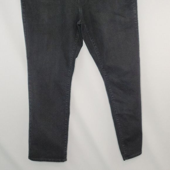 Levi's 505 Straight Black Jeans - Picture 5 of 12